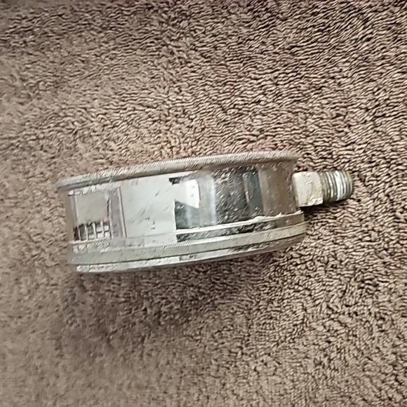 3-1/2" The Hoke Phoenix Pressure Gauge - Picture 6 of 9